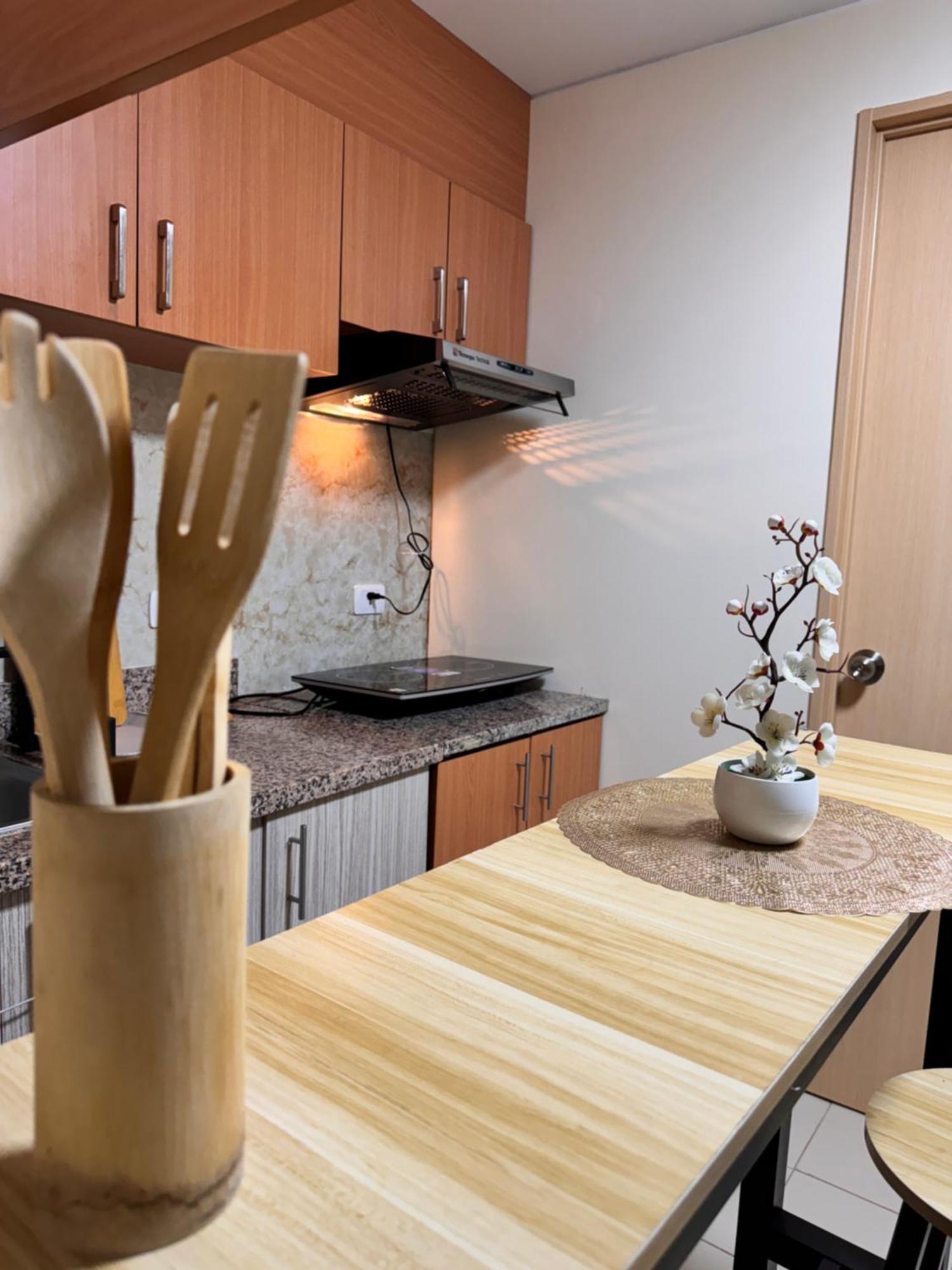Vr Homes Pasig City Екстериор снимка