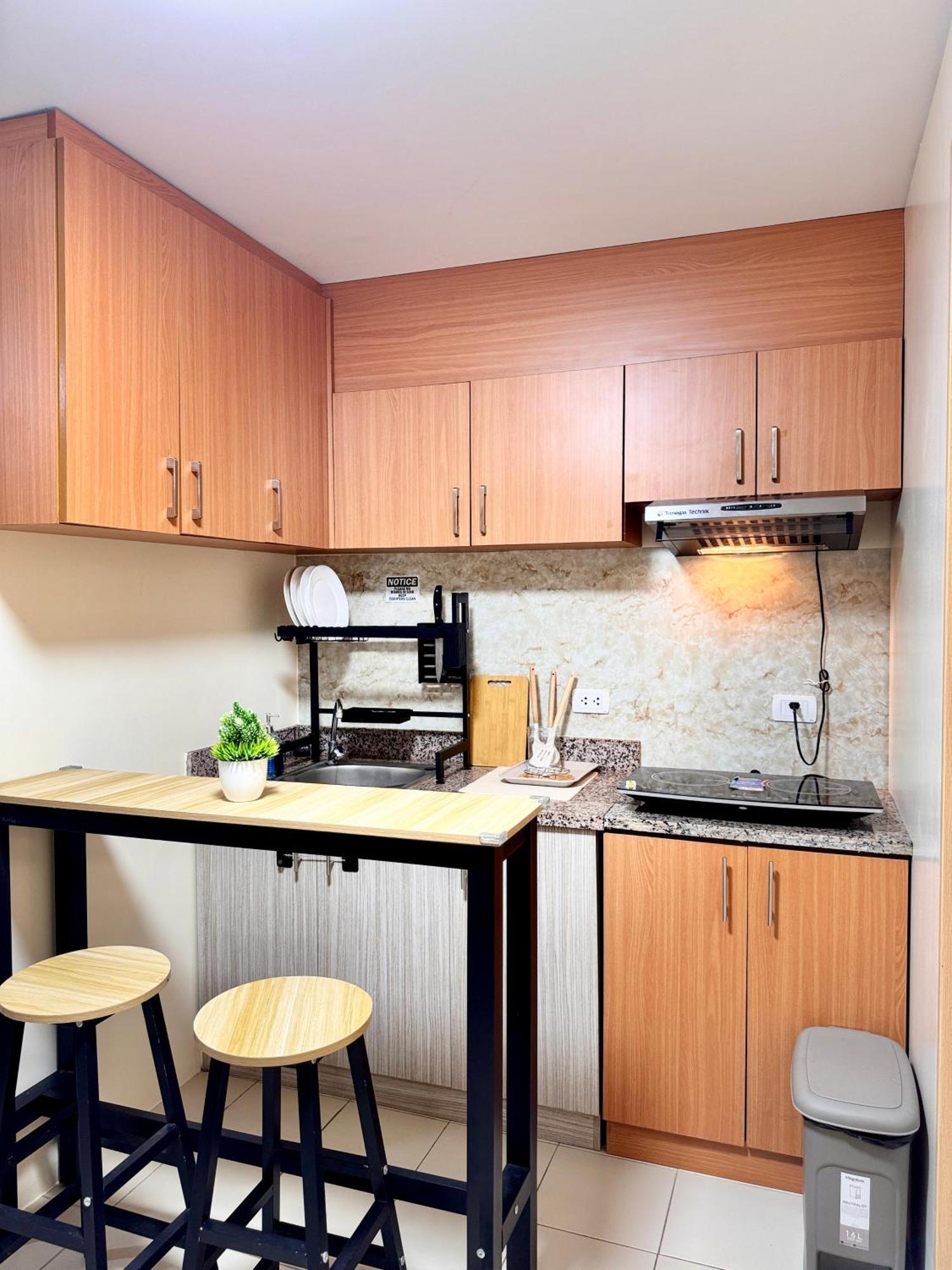 Vr Homes Pasig City Екстериор снимка